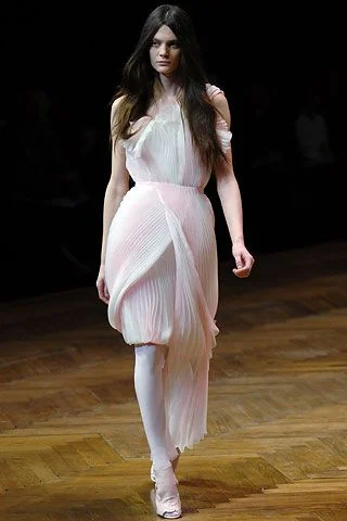 Look 24
